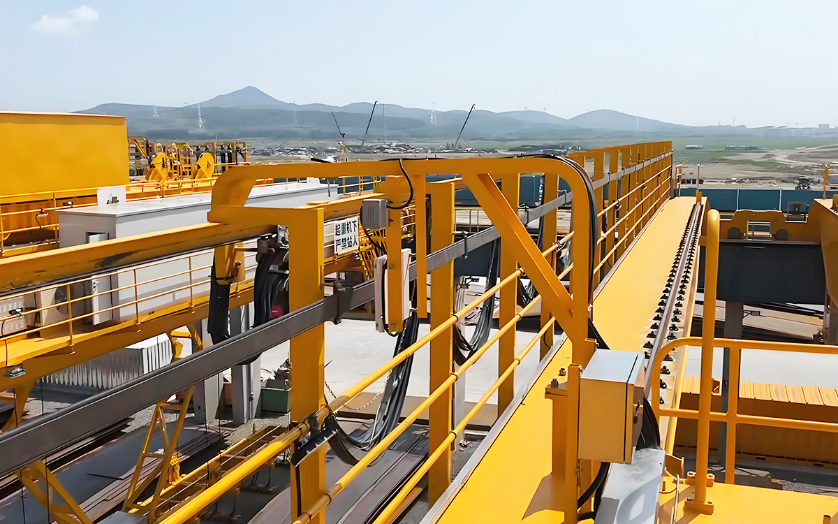 1行车大小车格雷母线定位系统